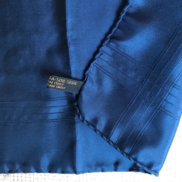 Bundle of 2 Gorgeous vintage Silk green & purple unisex scarf - made in Italy - Picture 12 of 14